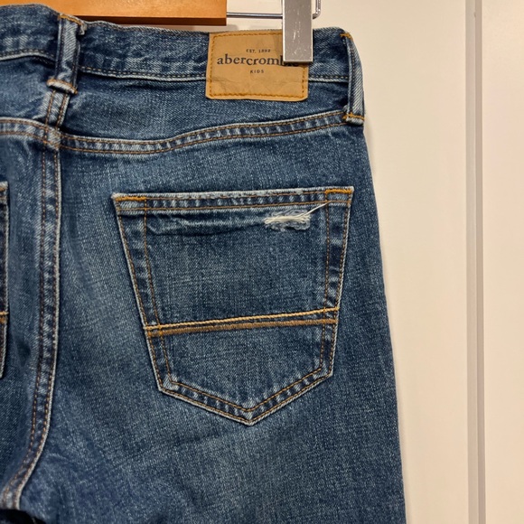 Abercrombie & Fitch Blue Skinny Jeans with Distressed Details - Picture 13 of 16